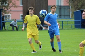 Dorostenci nestačili na spojený tým Lomnice a Habartova a prohráli 0:2
